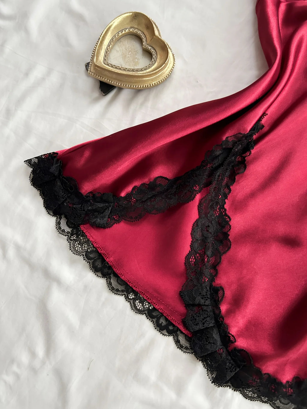 Après-Minuit – nuisette dentelle avec des détails soignés | Nuisettes en satin, en dentelle et sexy