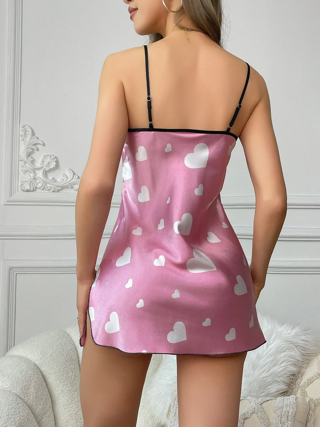 Nuit Douce – nuisette satin avec une allure douce | Nuisettes en satin, en soie et sexy