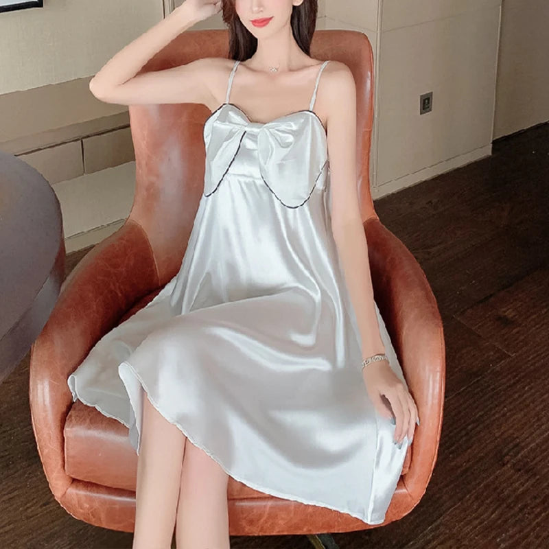 Rêve de Minuit – nuisette sexy avec une coupe qui suit le corps | Nuisettes sexy et longue